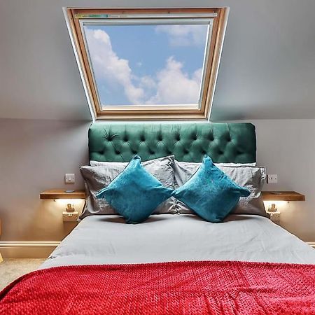 Luxury Spacious Pad With Games Room Sheffield Exterior foto