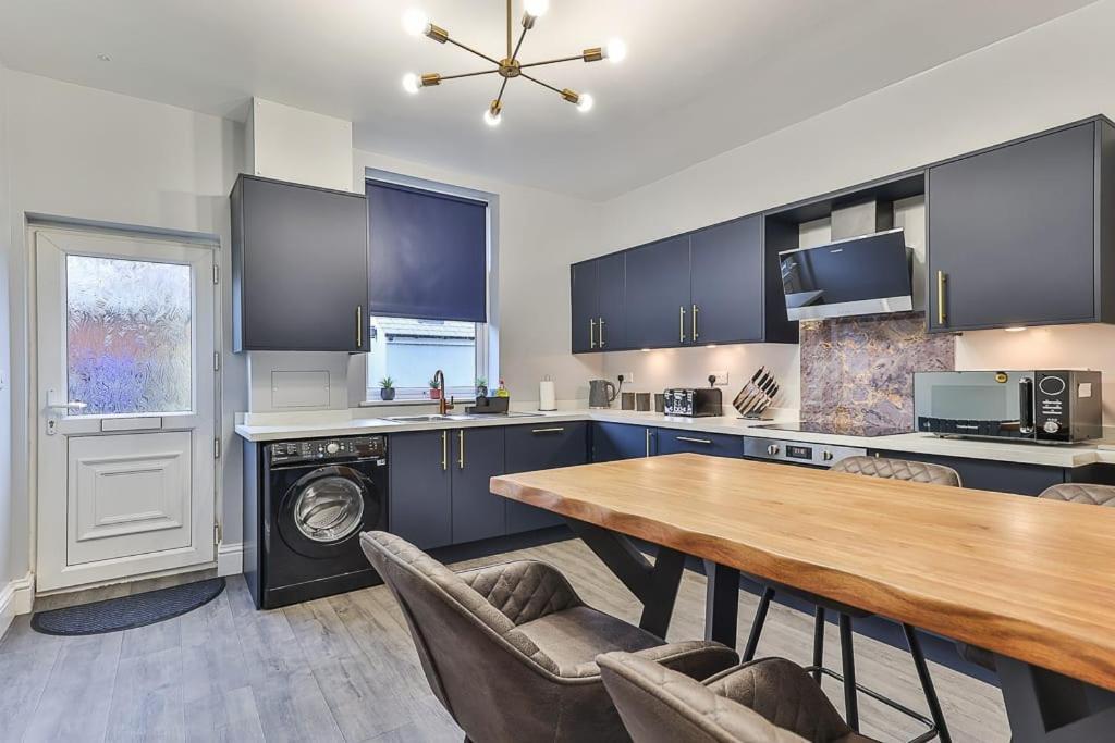Luxury Spacious Pad With Games Room Sheffield Exterior foto